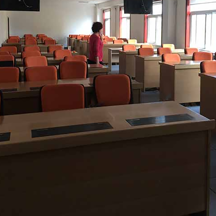 研討室一人位計算機教室升降電腦桌與智能分組靜電機房設備的購銷方案